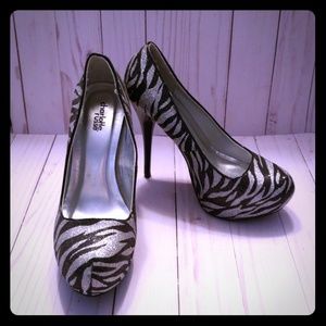 Gliter zebra print platform heels